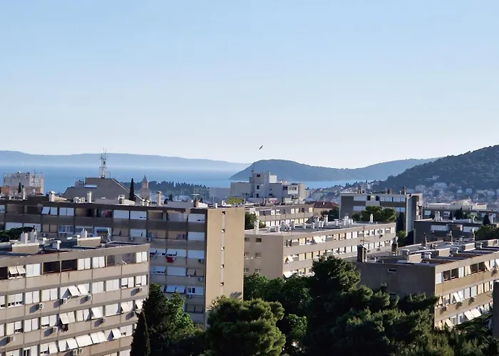 Lägenhet Nomad Split